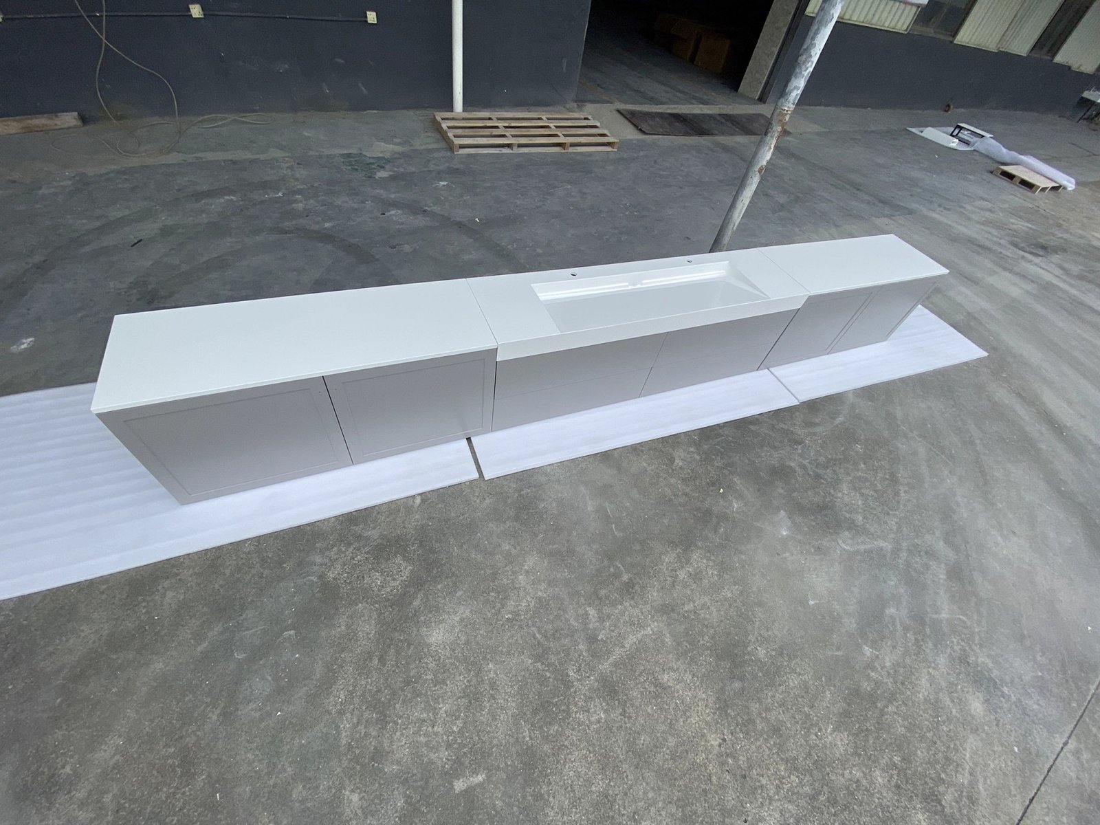 vanity top with basin