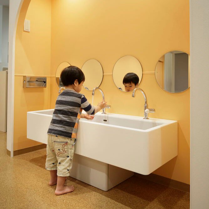 Kindergarten school hotel children's special wash basin