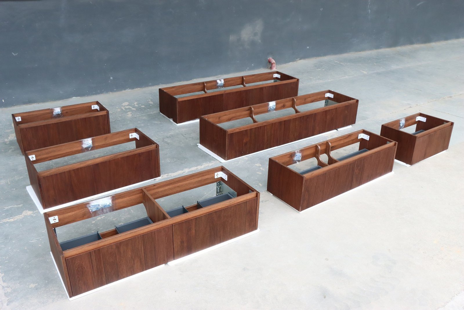 KKR bathroom vanity series