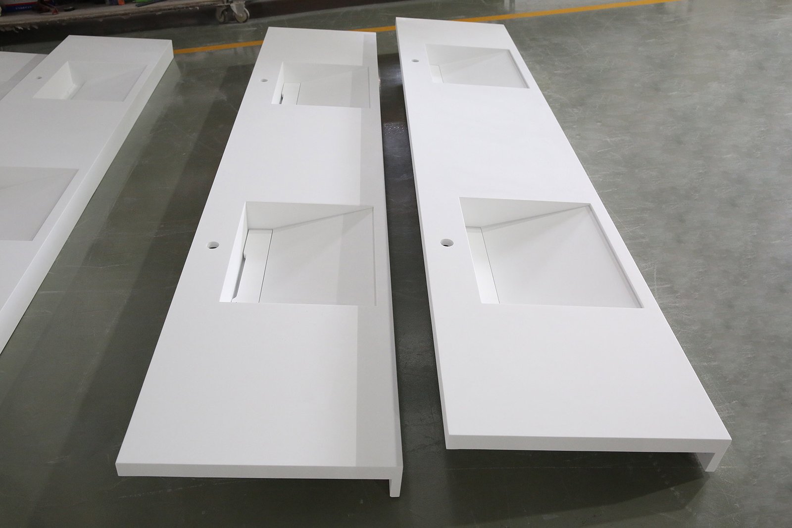 kkr costom bathroom countertops